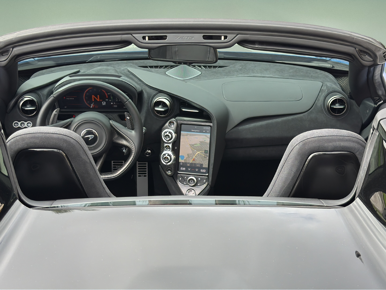 2022 McLaren 720S Base