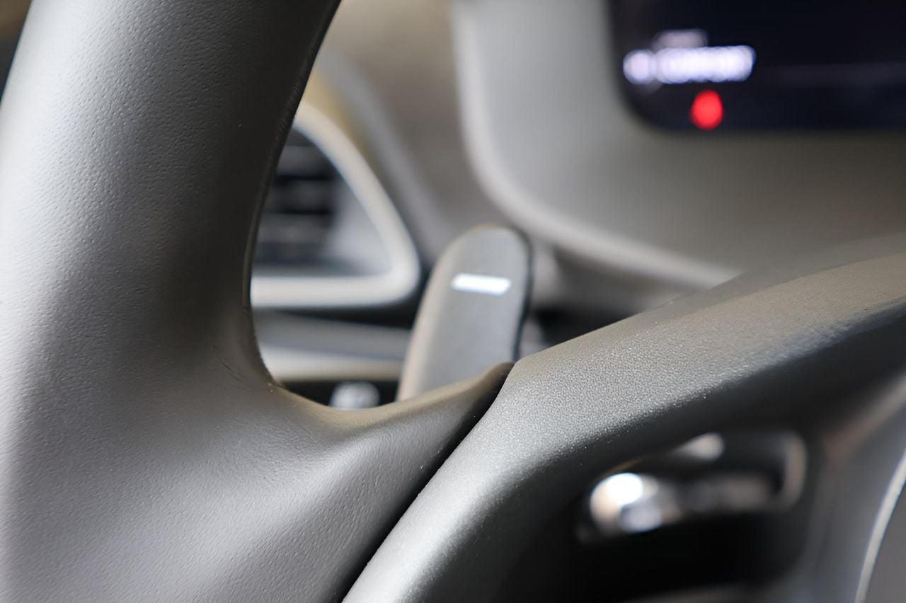 2026 McLaren Artura Base