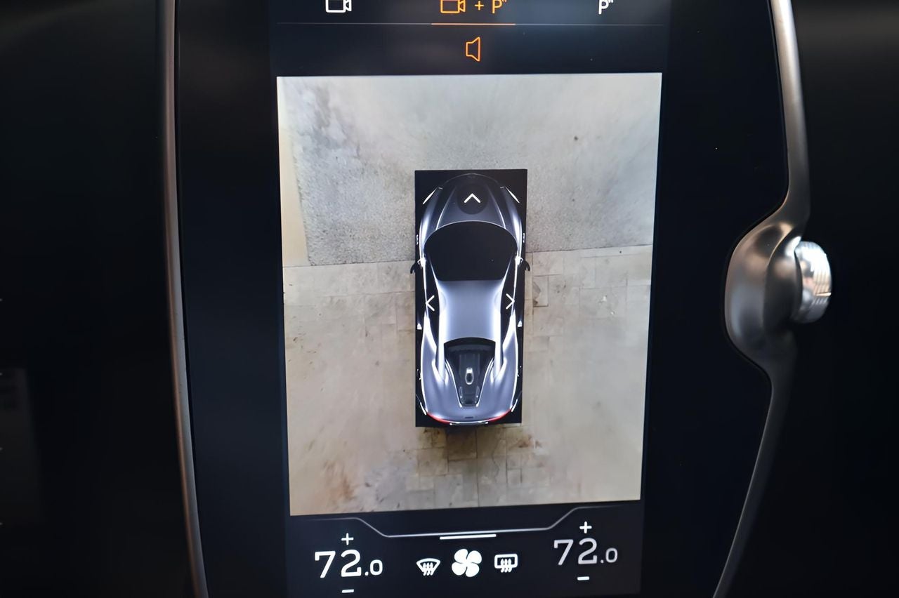 2026 McLaren Artura Base