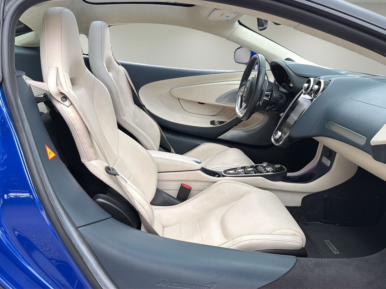 2023 McLaren GT Coupe