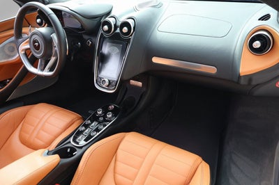 2025 McLaren GTS Base