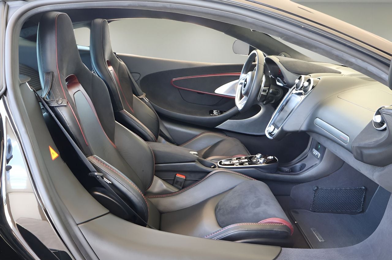 2023 McLaren GT Coupe