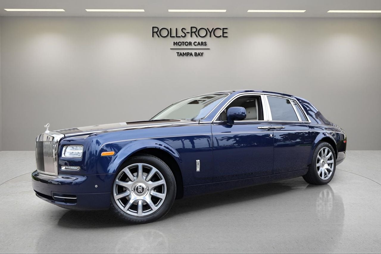 2016 Rolls-Royce Phantom Base