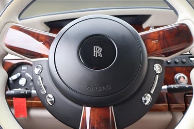 2016 Rolls-Royce Phantom Base