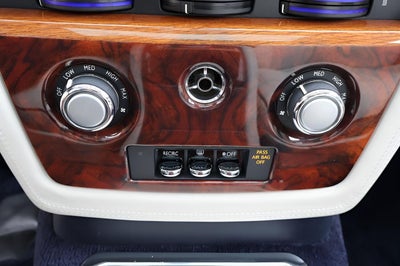 2016 Rolls-Royce Phantom Base