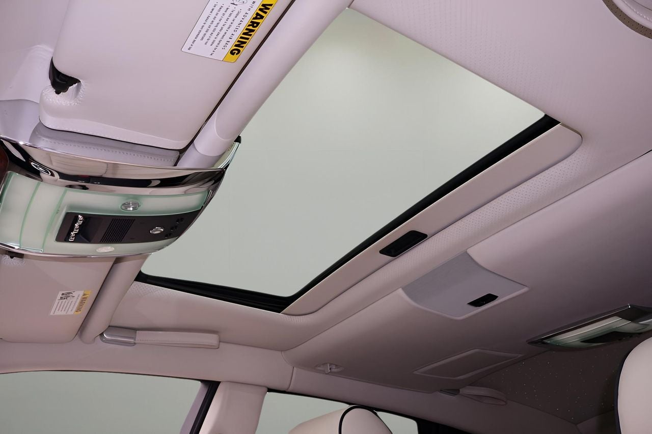 2016 Rolls-Royce Phantom Base