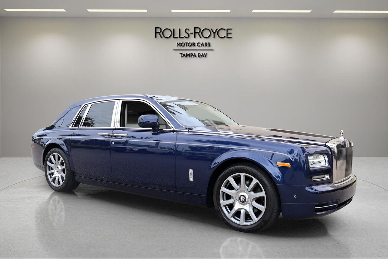 2016 Rolls-Royce Phantom Base