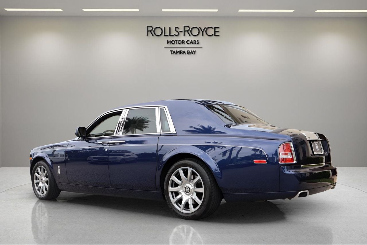 2016 Rolls-Royce Phantom Base