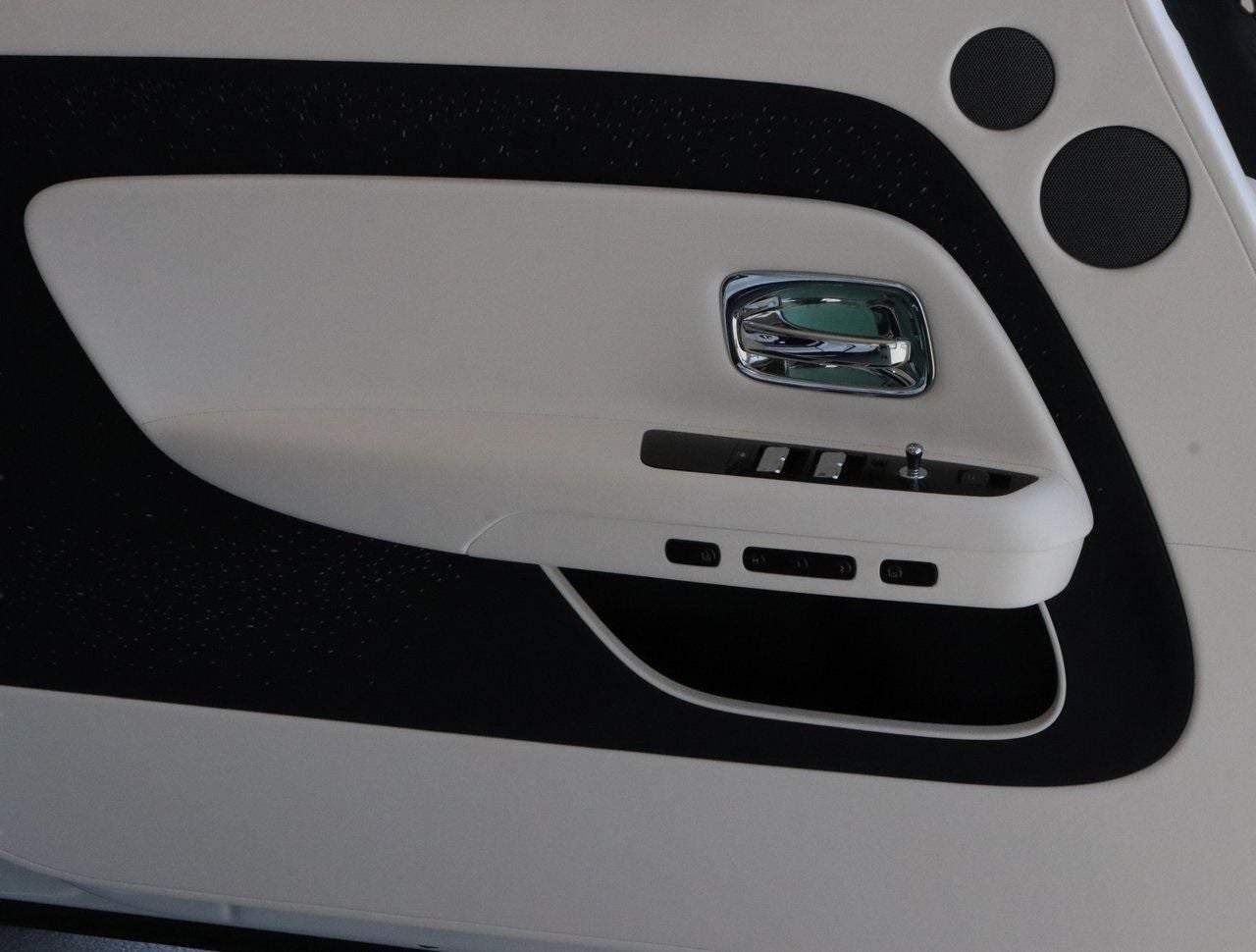 2024 Rolls-Royce Spectre Base