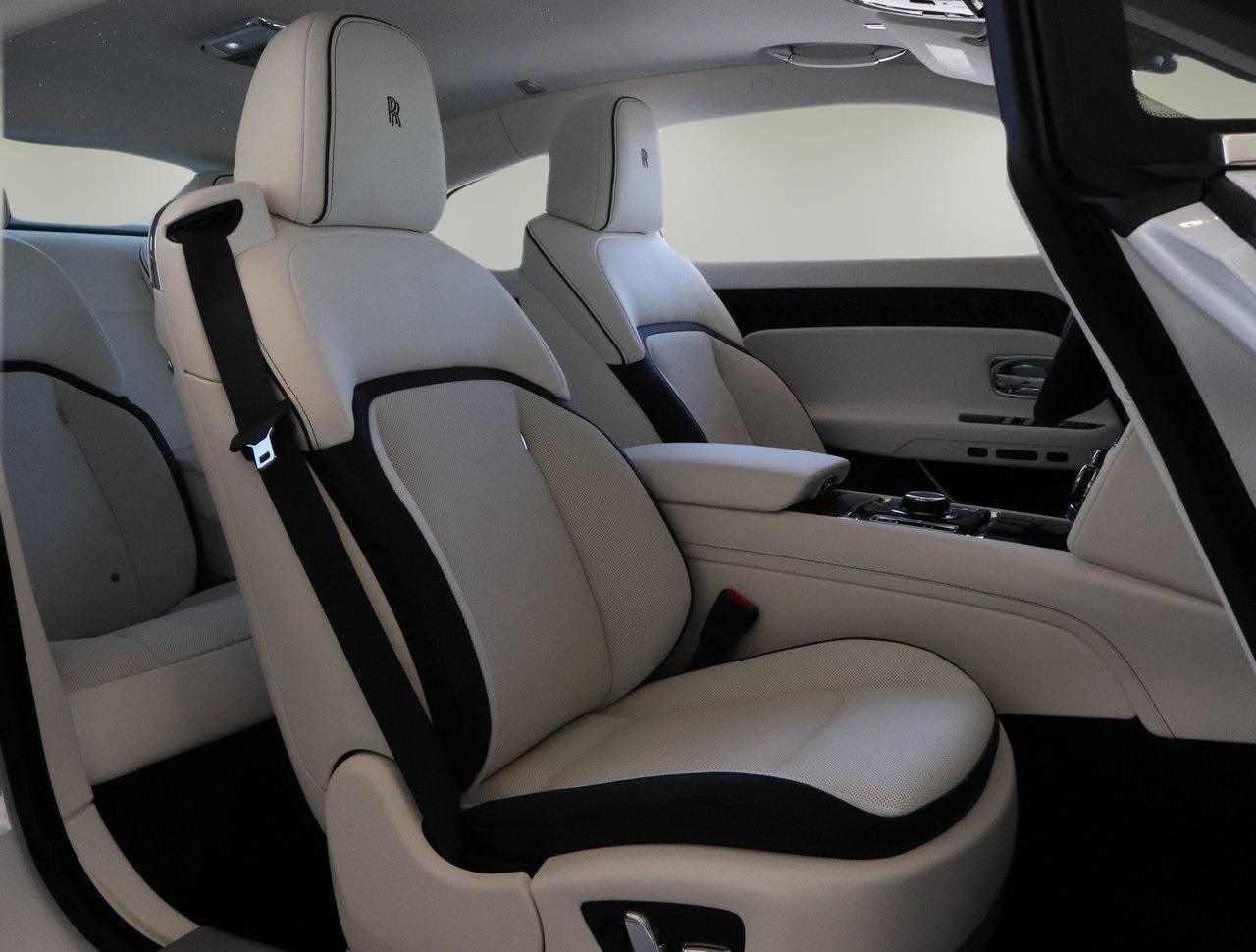 2024 Rolls-Royce Spectre Base