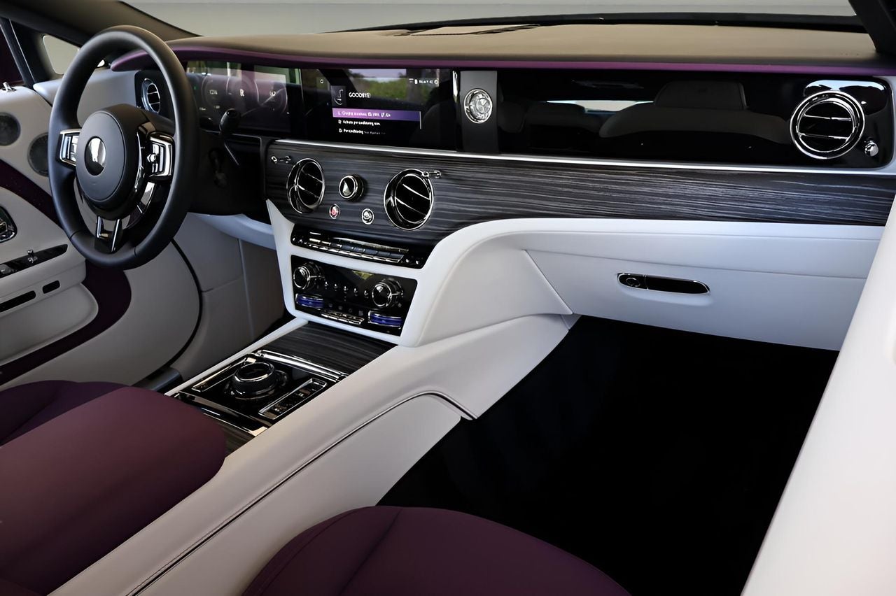 2025 Rolls-Royce Spectre Base