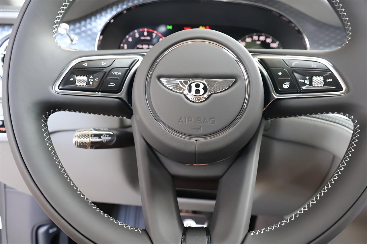 2025 Bentley Flying Spur Base