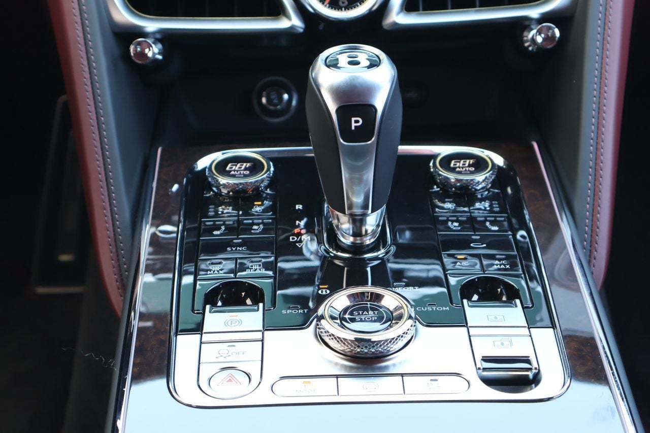 2026 Bentley Flying Spur Base