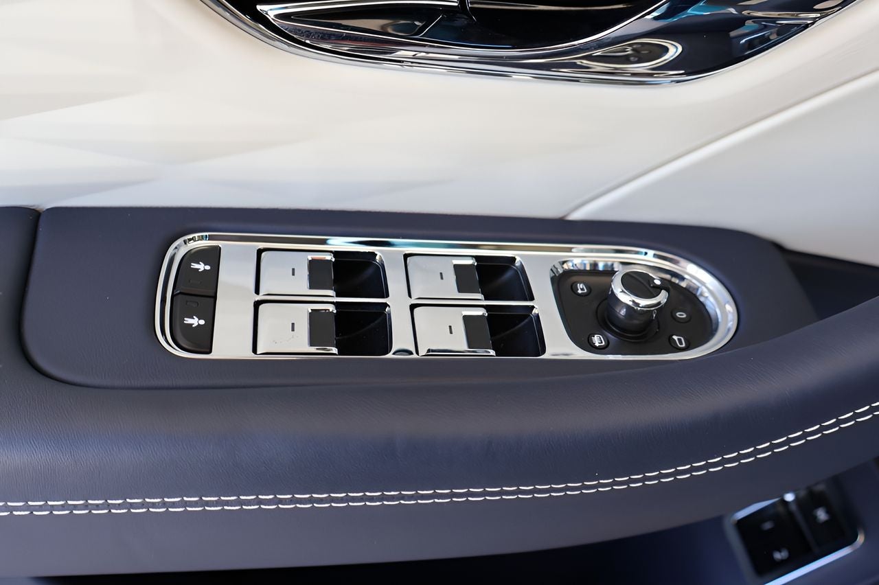 2024 Bentley Flying Spur Hybrid Azure
