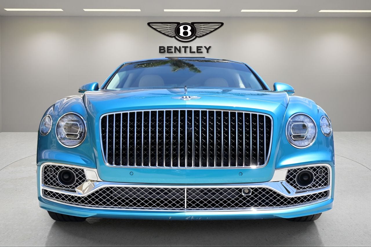 2024 Bentley Flying Spur Hybrid Azure