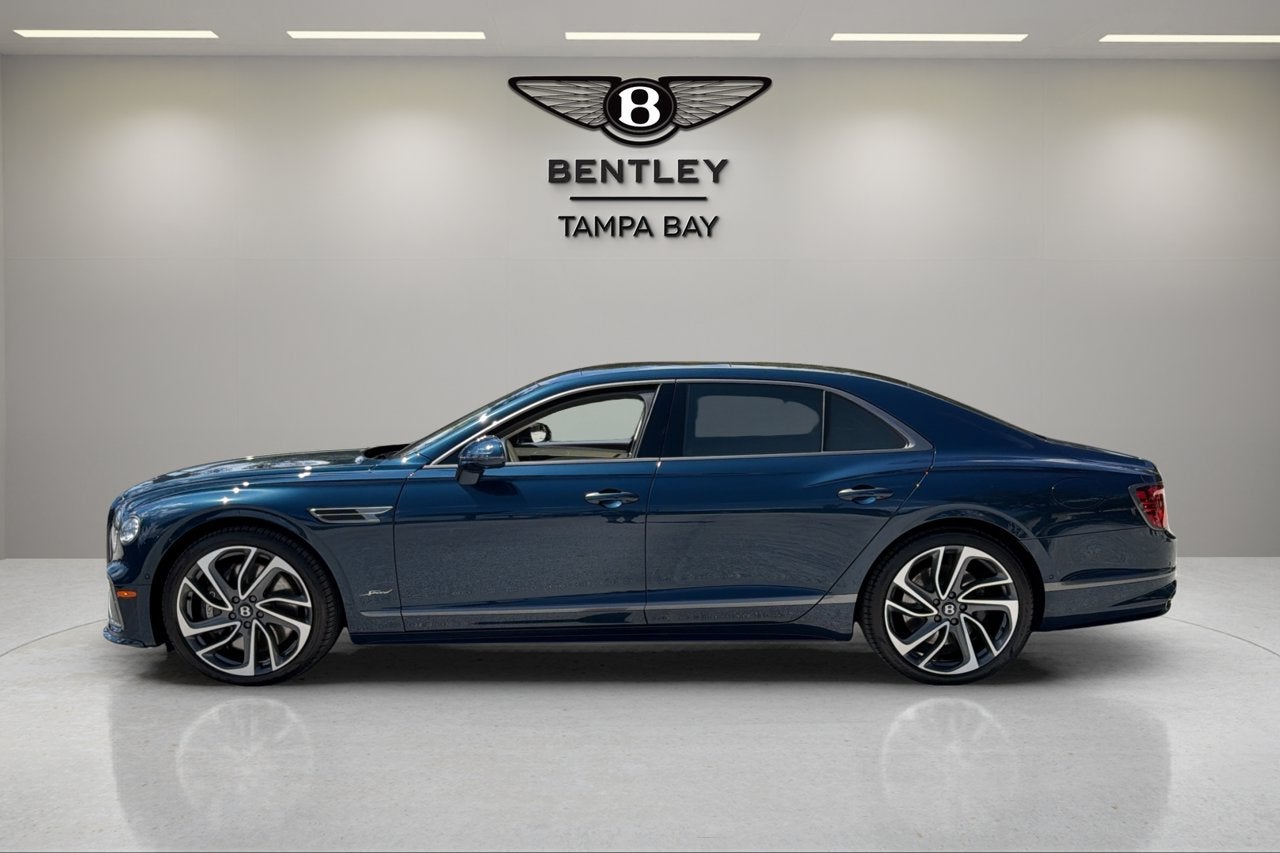 2025 Bentley Flying Spur Base