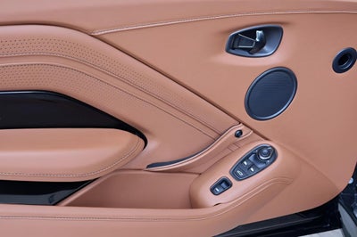 2023 Aston Martin Vantage Base