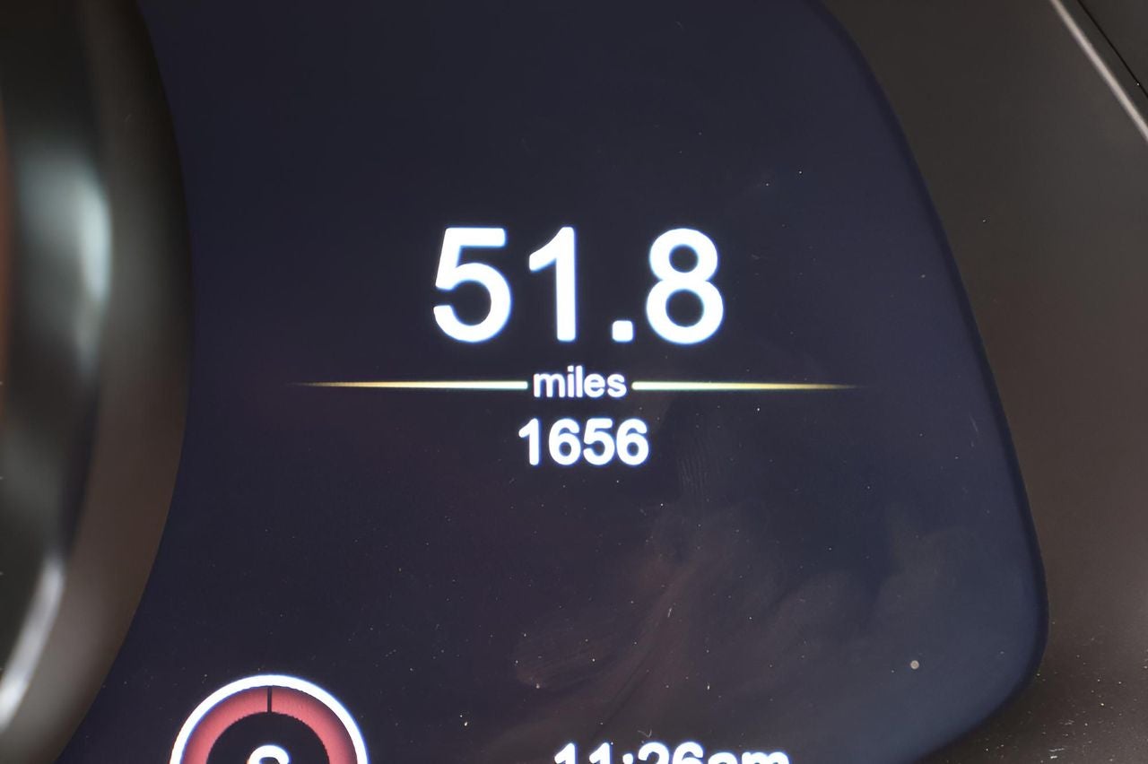 2023 Aston Martin Vantage Base