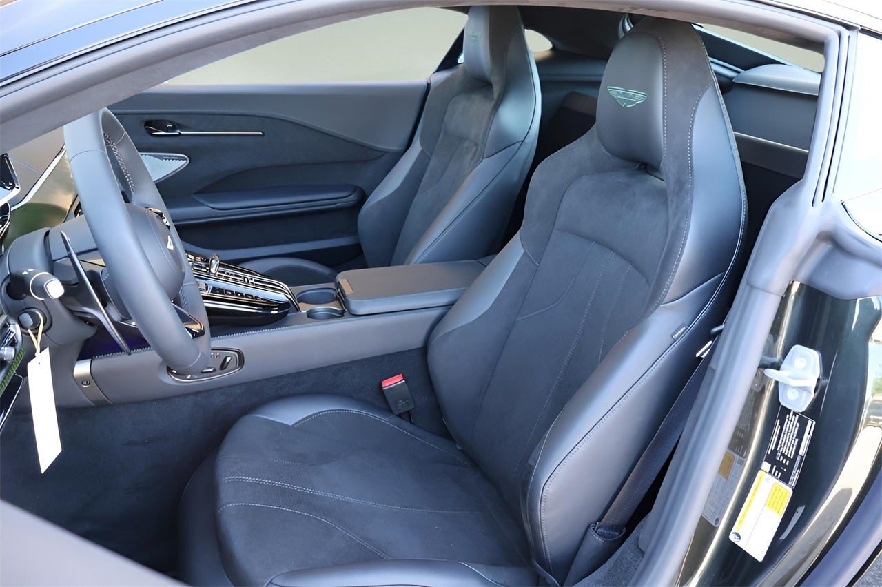 2025 Aston Martin Vantage Coupe