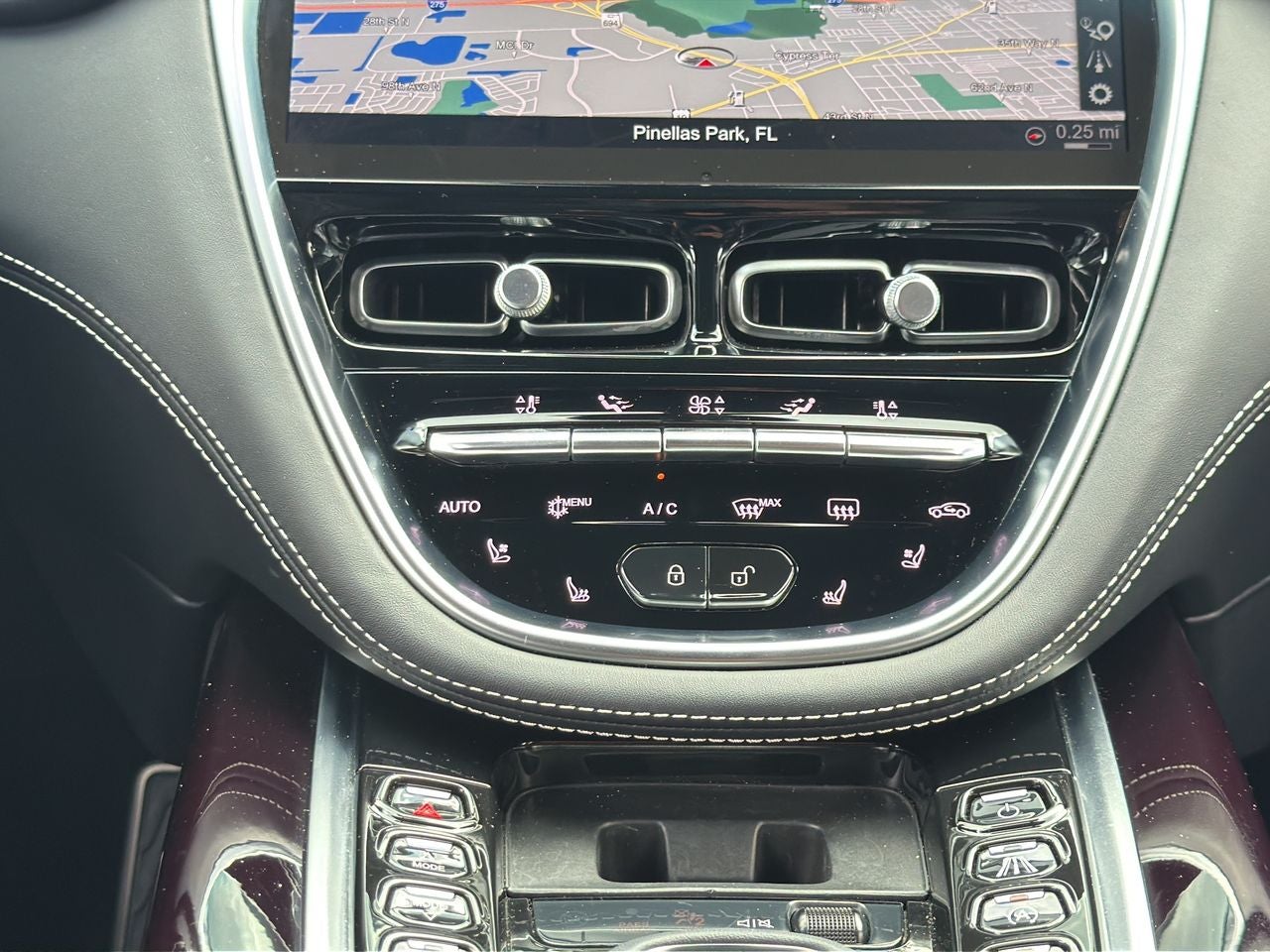 2024 Aston Martin DBX AWD