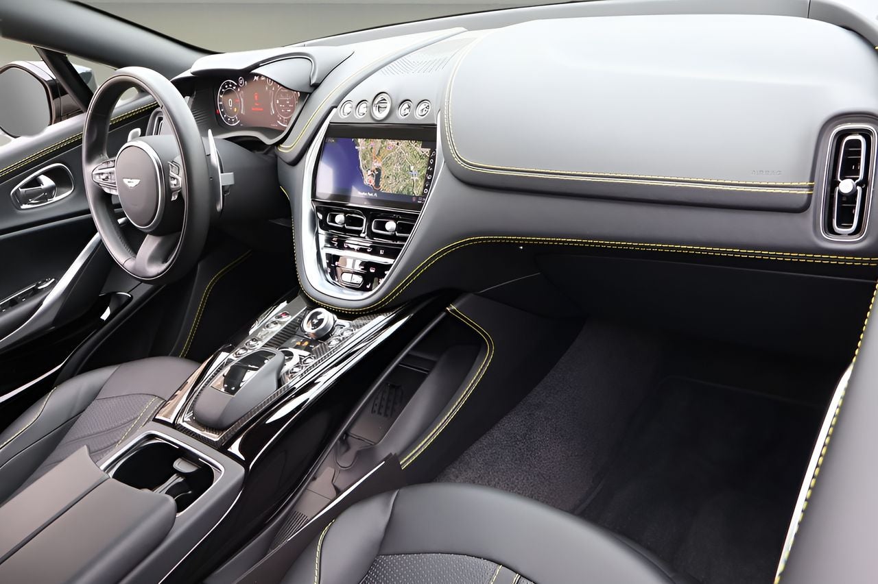 2023 Aston Martin DBX 707