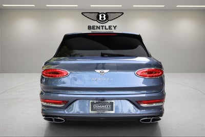 2026 Bentley Bentayga Azure V8