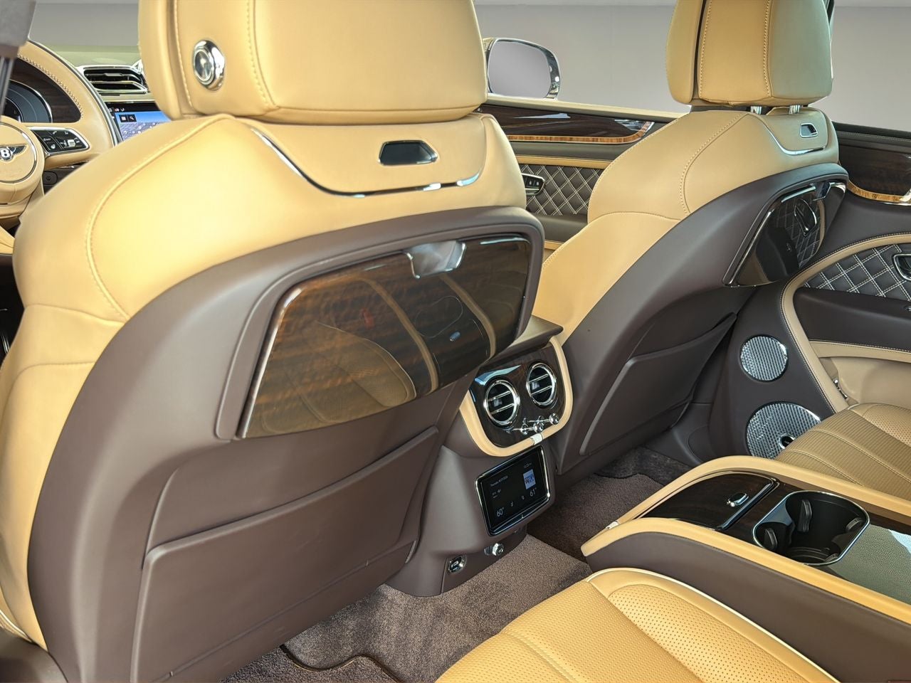 2023 Bentley Bentayga Base