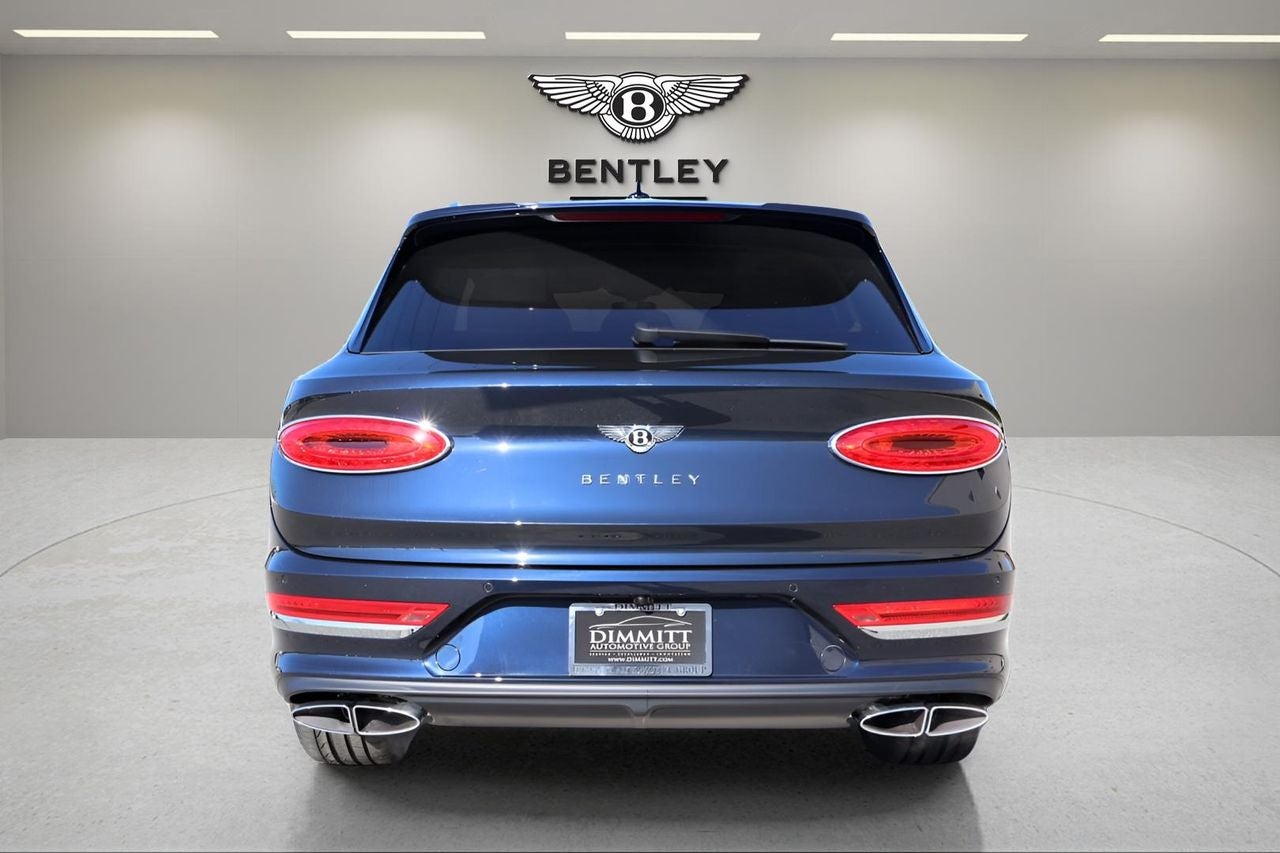 2025 Bentley Bentayga V8
