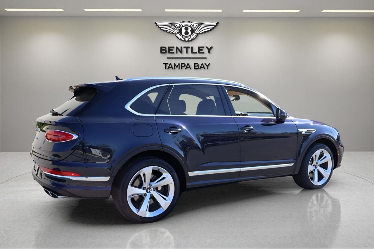 2025 Bentley Bentayga V8