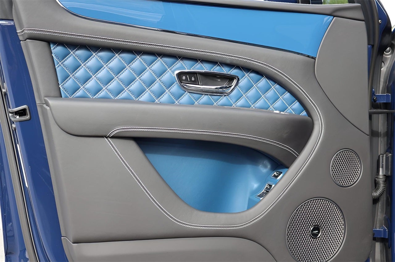 2023 Bentley Bentayga Base