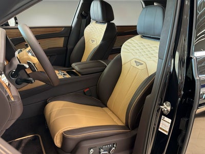2027 Bentley Bentayga Base