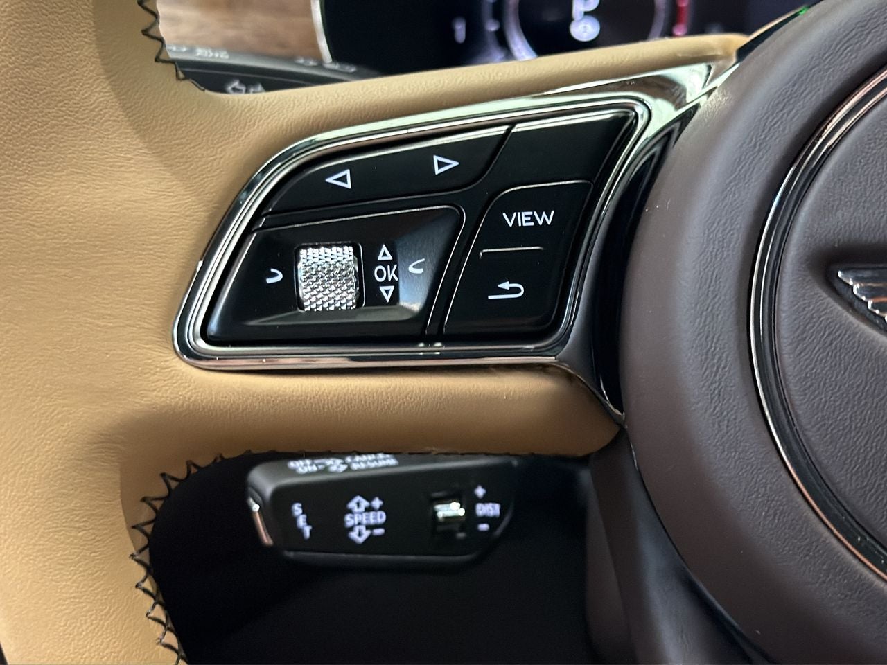 2027 Bentley Bentayga Base