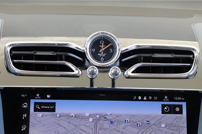 2025 Bentley Bentayga EWB Azure V8