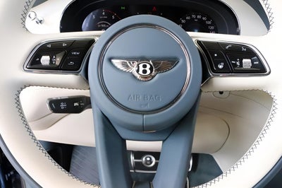2025 Bentley Bentayga EWB Azure V8