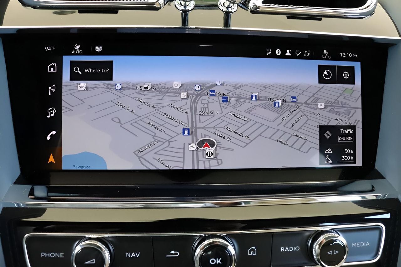 2025 Bentley Bentayga EWB Azure V8