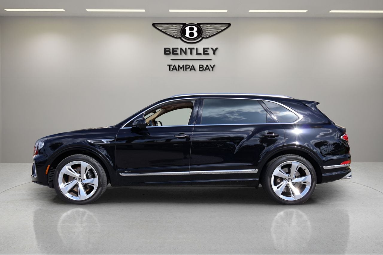 2024 Bentley Bentayga EWB V8