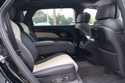 2025 Bentley Bentayga EWB Azure