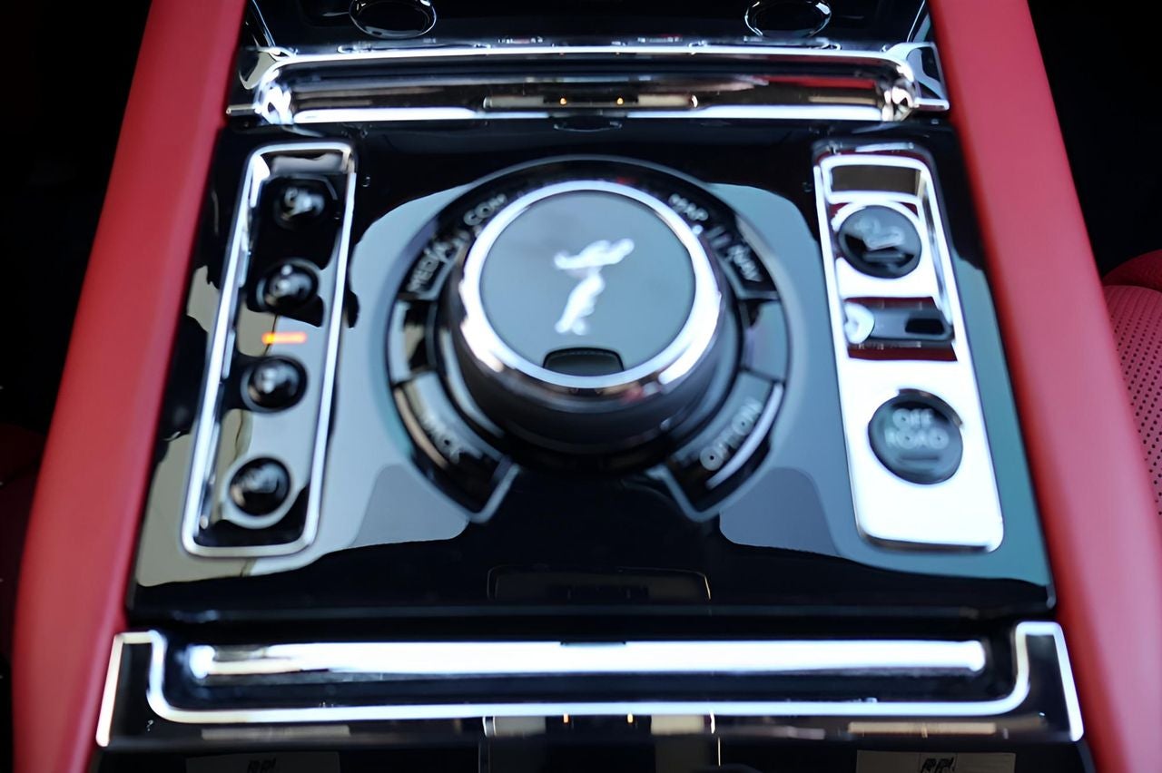 2022 Rolls-Royce Cullinan Base