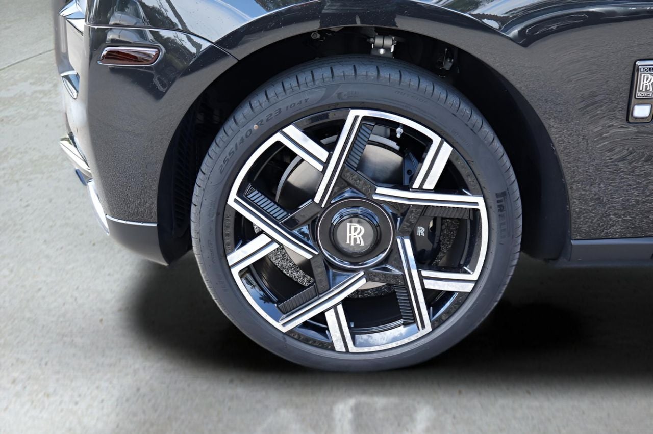 2023 Rolls-Royce Cullinan Black Badge