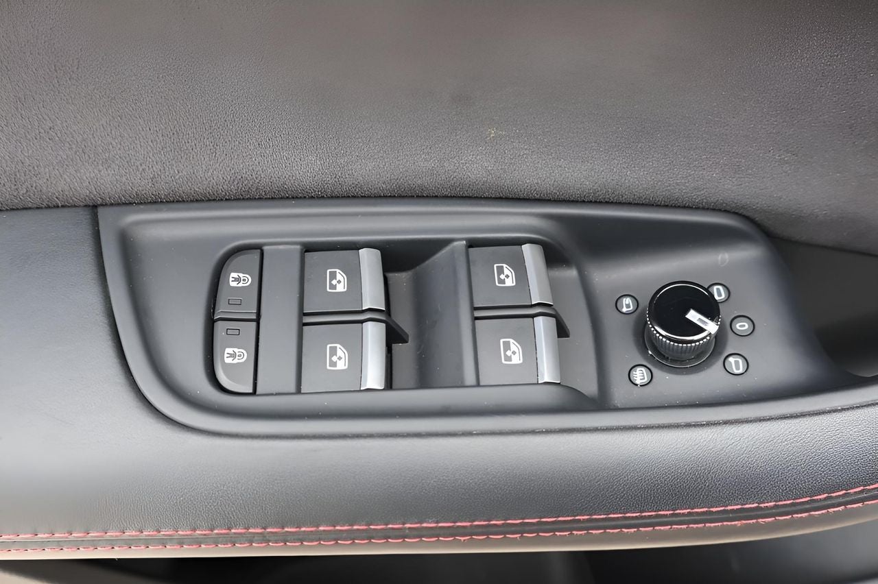 2023 Audi RS Q8 4.0T quattro