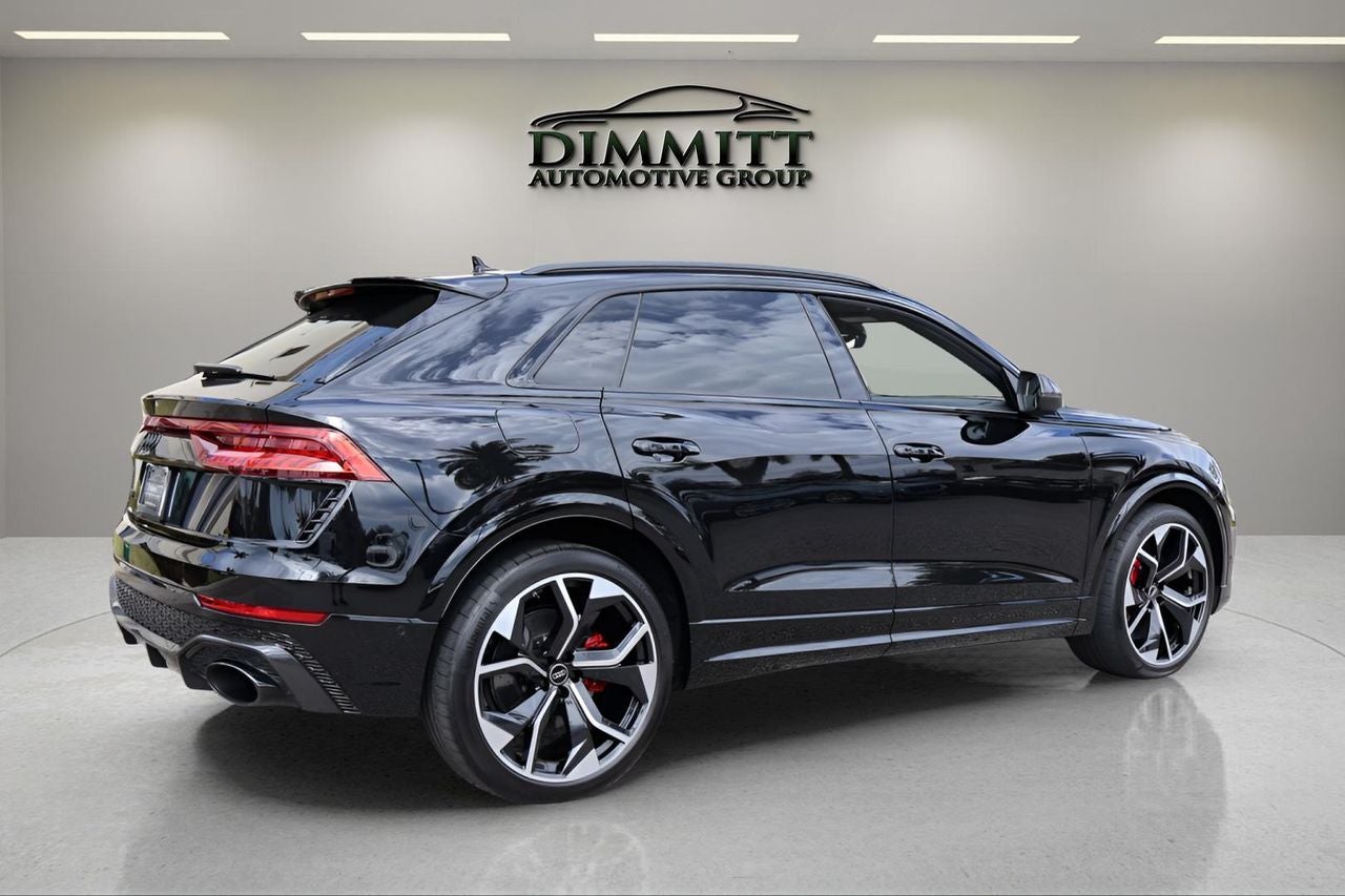 2023 Audi RS Q8 4.0T quattro