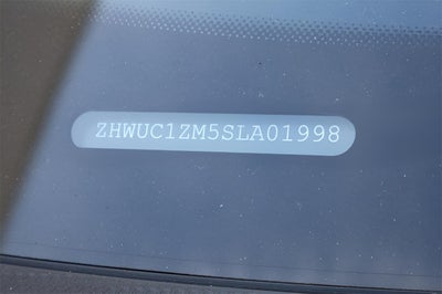 2025 Lamborghini Revuelto Coupe