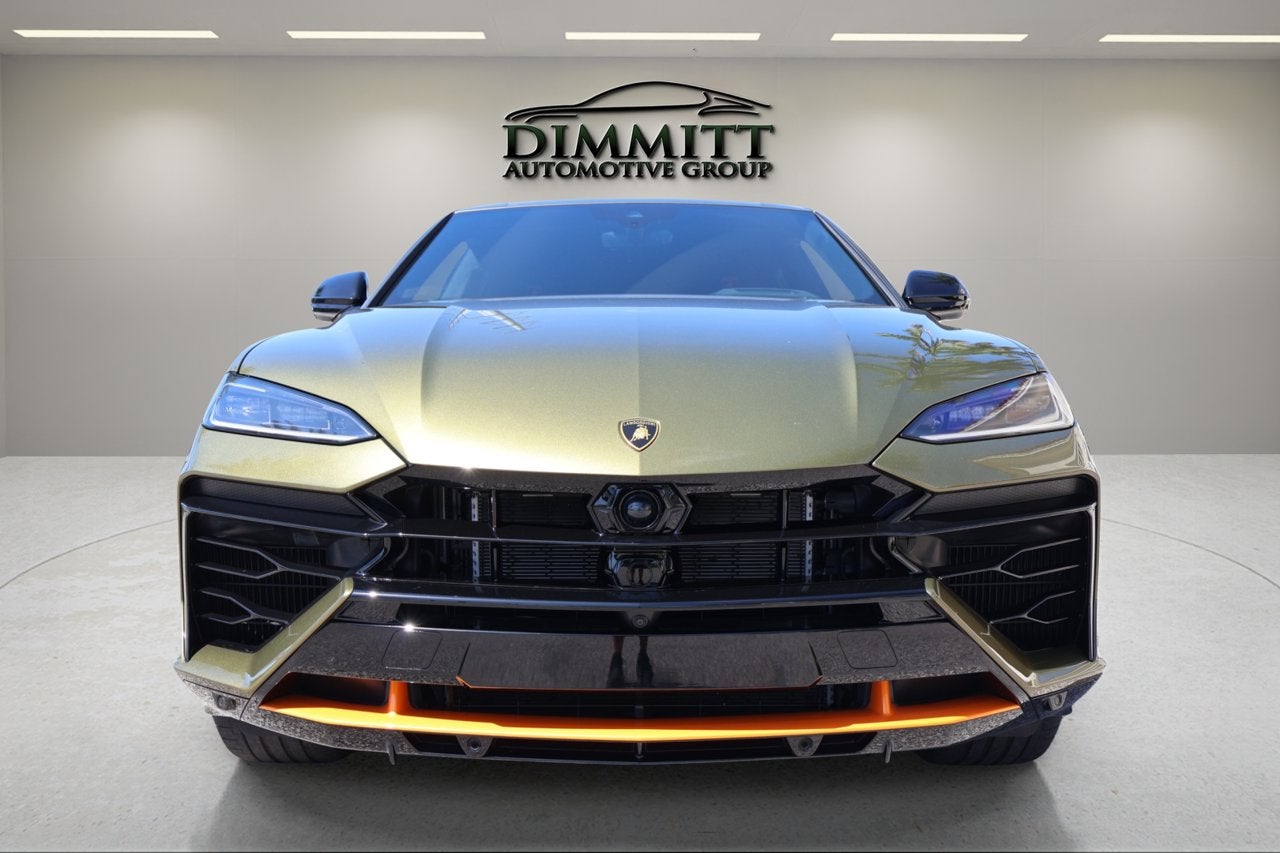 2025 Lamborghini Urus SE