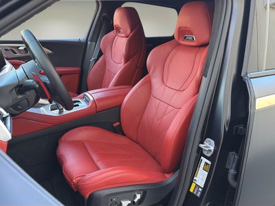 2025 BMW XM Base