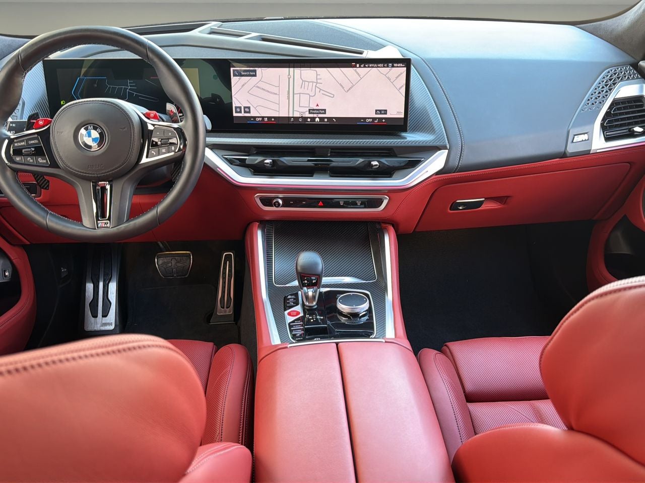 2025 BMW XM Base