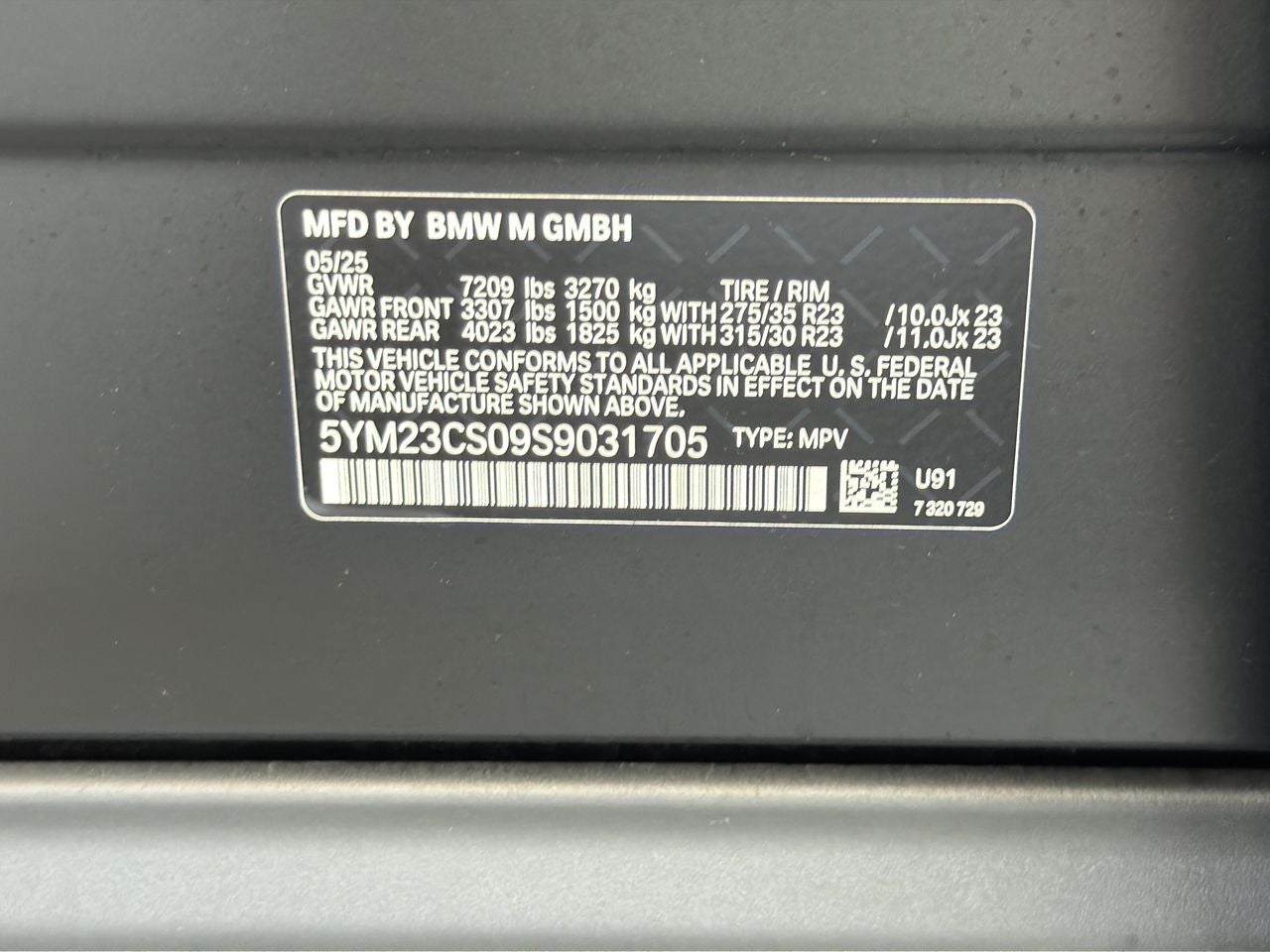 2025 BMW XM Base
