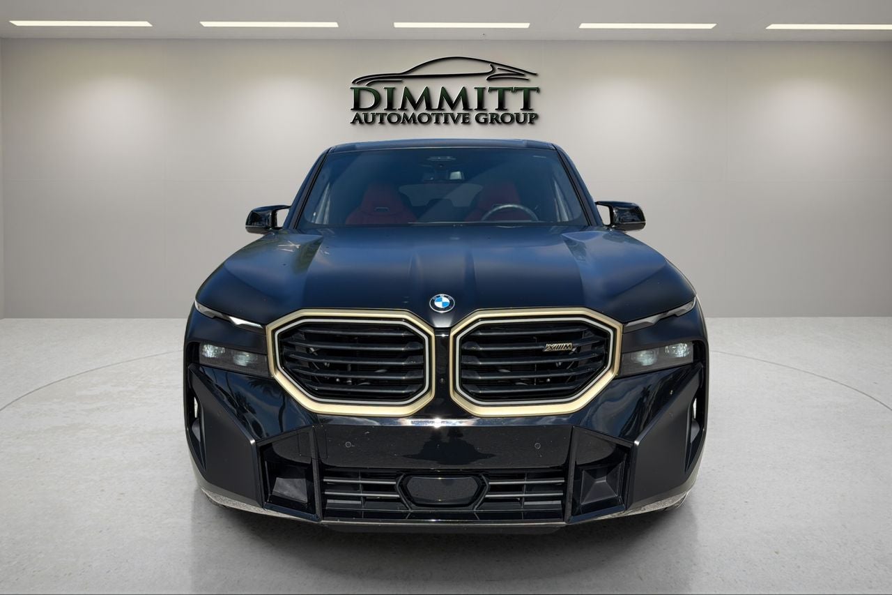 2025 BMW XM Base