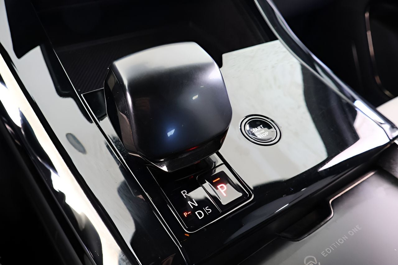 2024 Land Rover Range Rover Sport SV Edition One Carbon Bronze