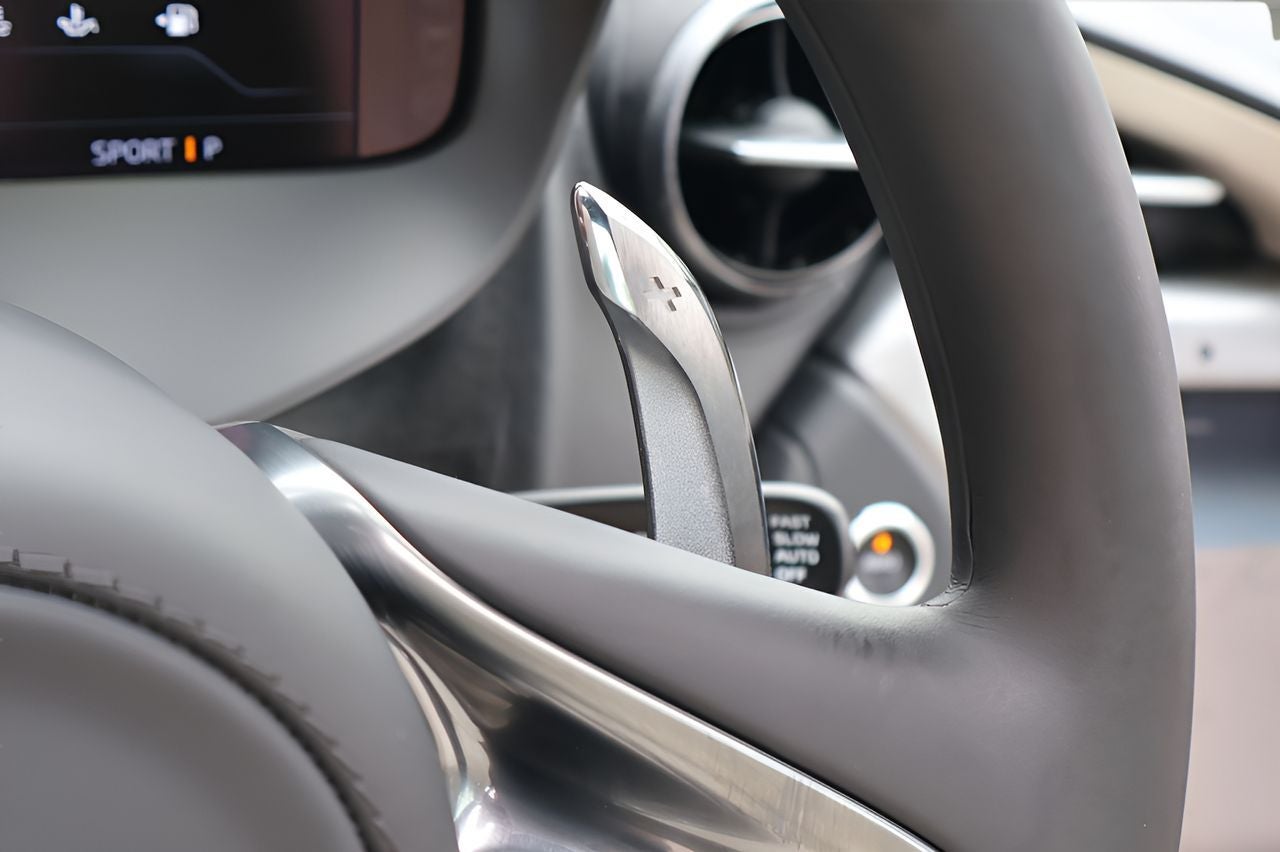 2026 McLaren 750S Base