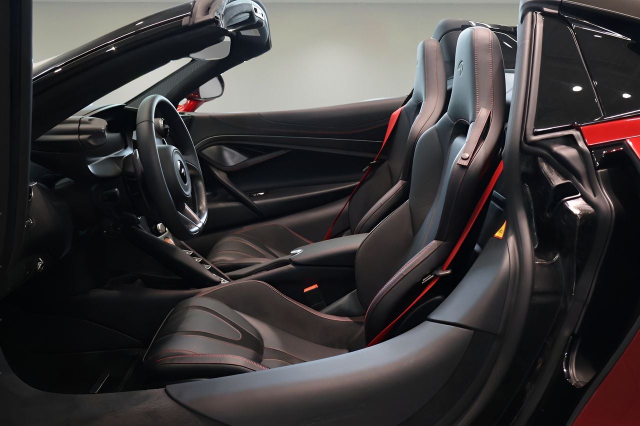 2027 McLaren 750S Base